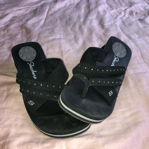 Sketchers sandals
